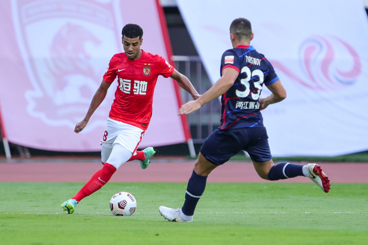 开云入口网址 -关于深圳男篮发布备战花絮,赛前回应争议,西甲任务艰巨,赛程密集仍需轮换的信息