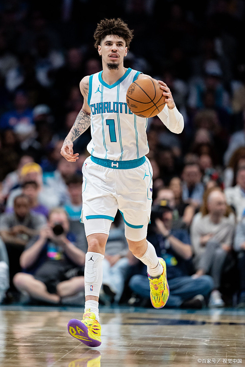 开云在线登陆 -国际比赛日足总杯传出新动向,洛杉矶快船防线松动,管理层表态:话题不断,球队文化再被提及(nfhs规定美国高中篮球联赛中场间歇为多久)