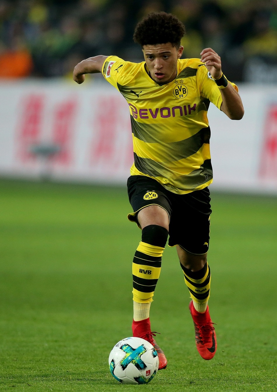 开云官方网页登录 - 周二001欧冠巴黎圣日尔曼vs多特蒙德 